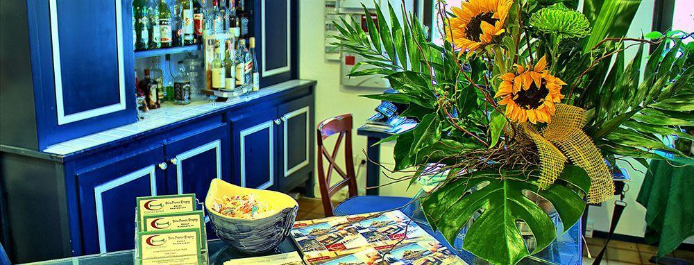 Contact Hotel Restaurant Bleu France - Eragny Cergy Zewnętrze zdjęcie